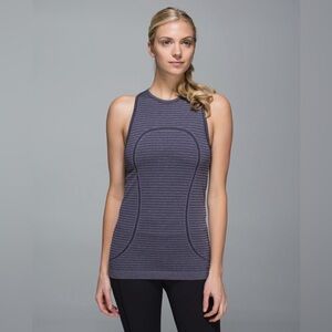 Lululemon Run: Swiftly Tech Tank,size 6
Rugby Stripe Tonal Heathered Black Grape